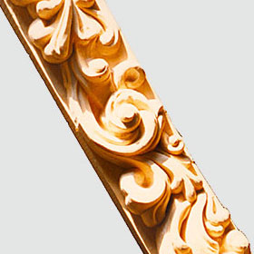 cornice decorata