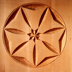 intaglio su legno decorativo