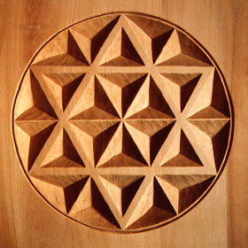 intaglio su legno decorativo