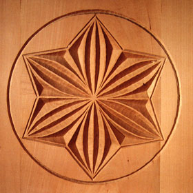 intaglio su legno decorativo