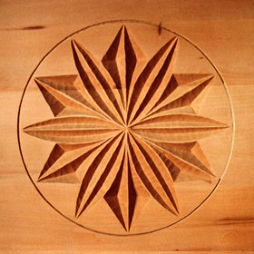 intaglio su legno decorativo